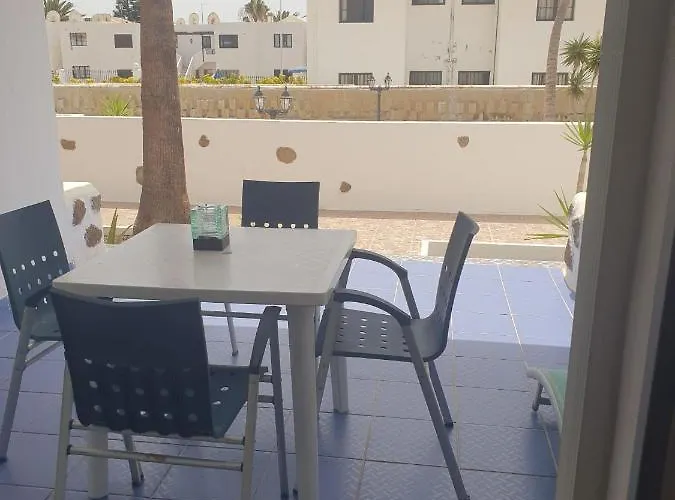Apartmento Juana 2 شقة *